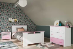 Nachtkastje Biotiful Met Lade En Opbergvak - Wit/roze -Kinderkamer Meubelen BIOTIFUL 2273 L290 CHEV CO3T 7a50 scaled