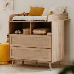 Commode Bilal 100cm 2 Lades - Eik/geprint Rafia -Kinderkamer Meubelen Bali 67A Wickelkommode Halbambiente perspektive d1ed