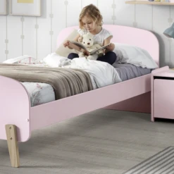 Kinderbed 90x200 Cm Met Lattenbodem En Nachtkastje Kiddy-roze
